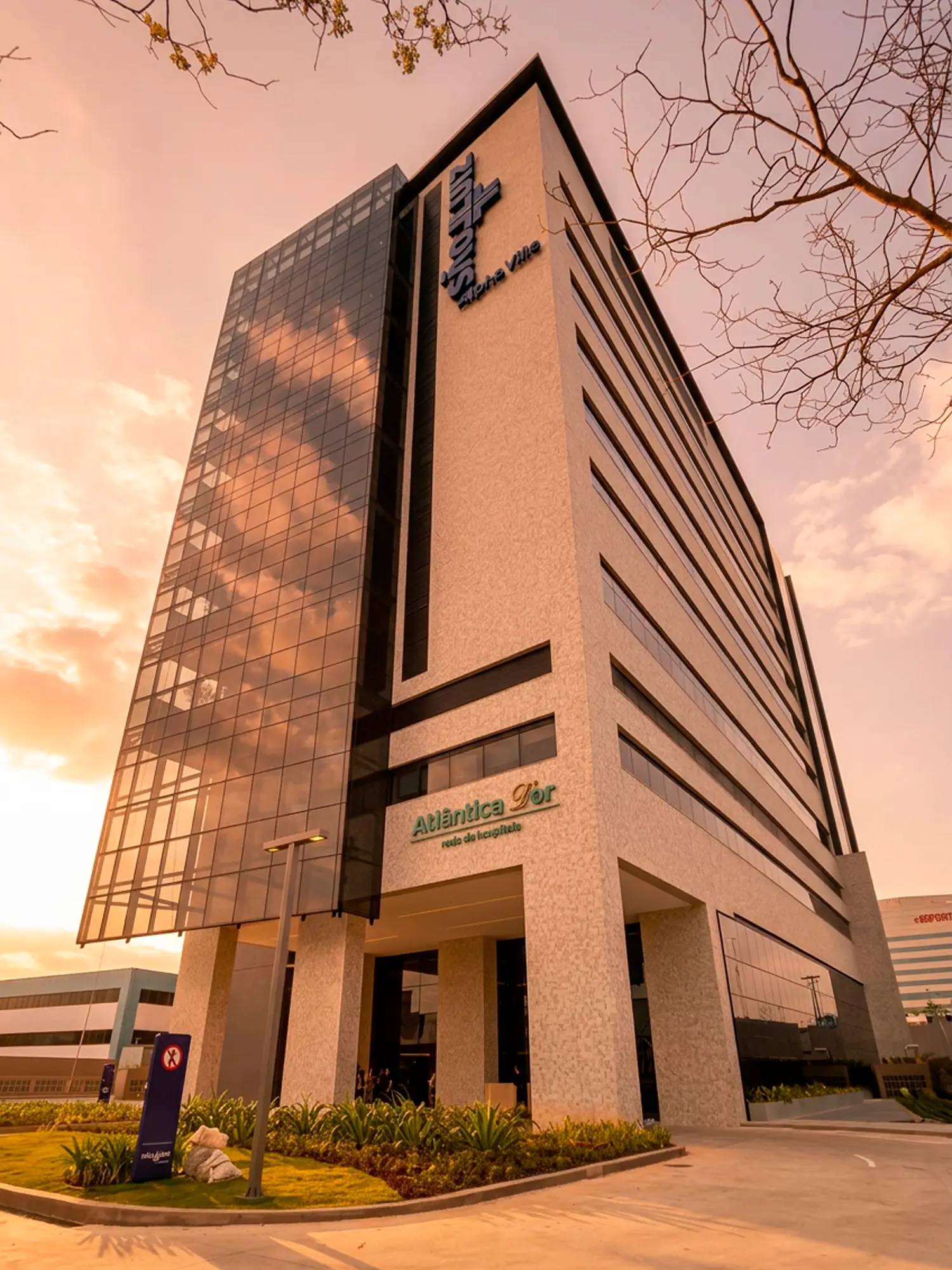Hospital São Luiz Alphaville · Saúde de excelência próxima ao empreendimento